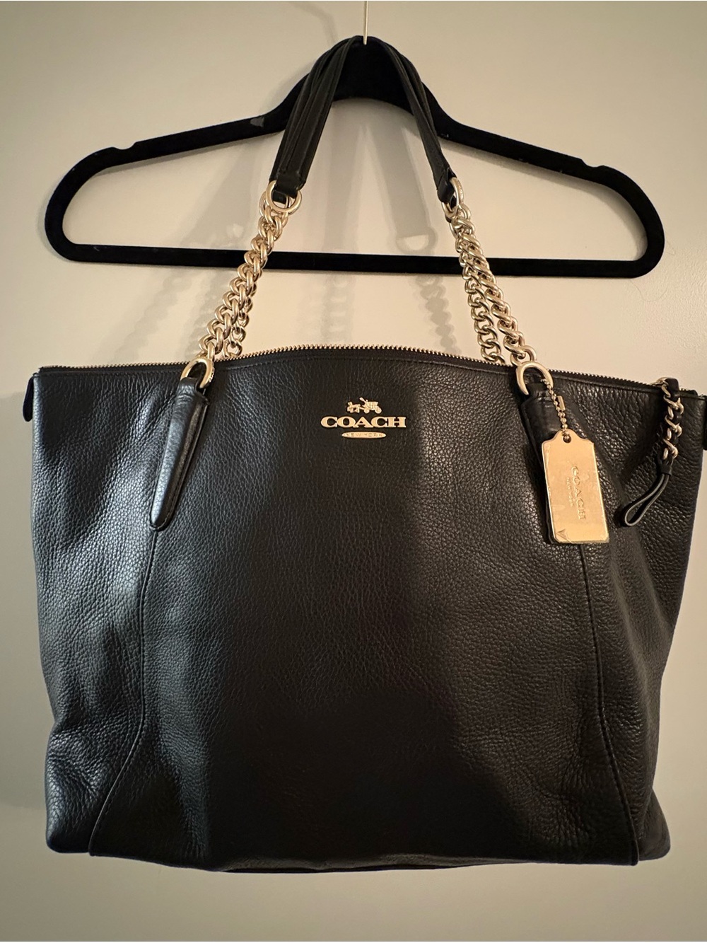 Coach Black Ava Chain Tote Bag Pebbled Leather F22211